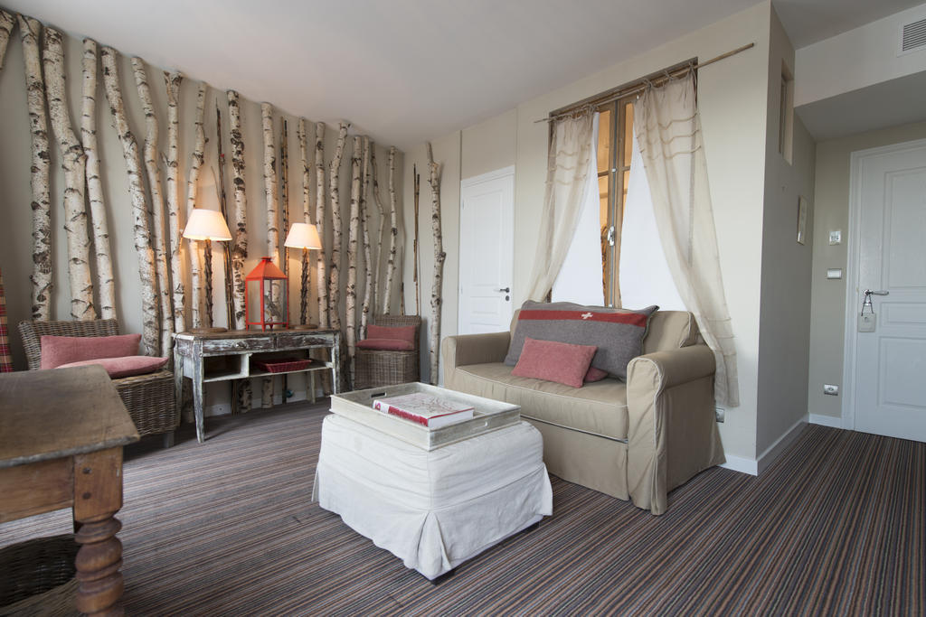 La Marine De Loire Hotel & Spa Montsoreau Exterior photo